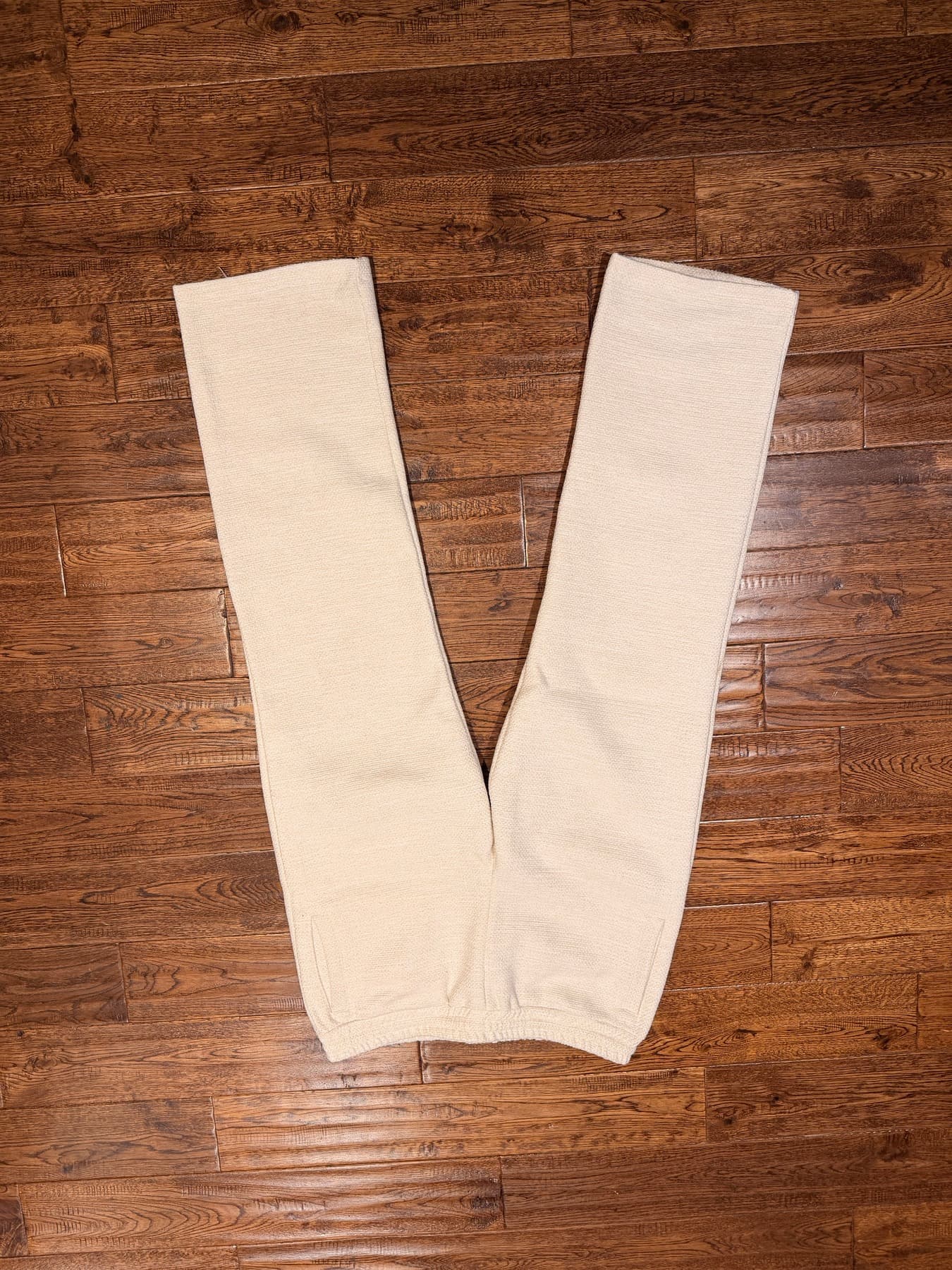 Back view of the Ivory Essential Trouser
